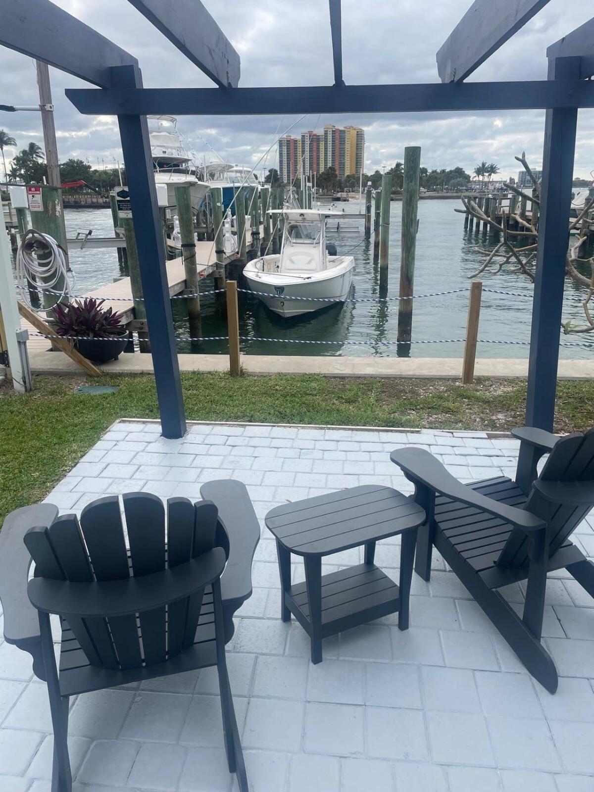 Grand 2 Bedroom On The Intracoastal Riviera Beach Eksteriør billede